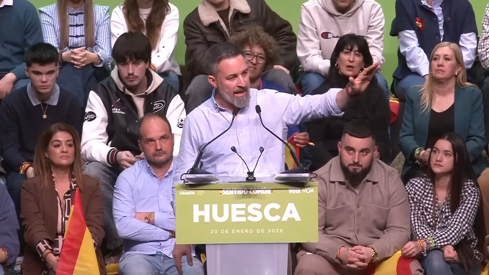 Abascal exige a Sánchez dimitir y «ponerse a disposición judicial» en la apertura de campaña de las elecciones de Aragón