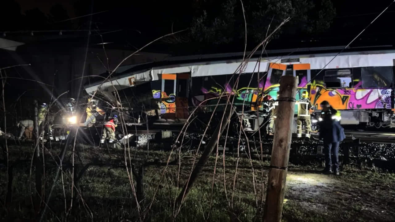 Muere un maquinista tras dos descarrilamientos de trenes de Rodalies en Barcelona