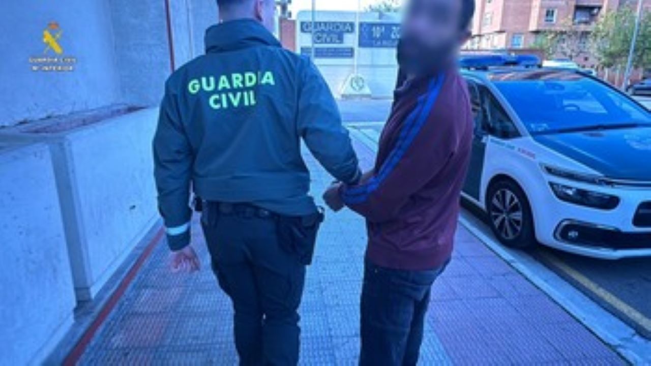 Detención del marroquí/Guardia Civil