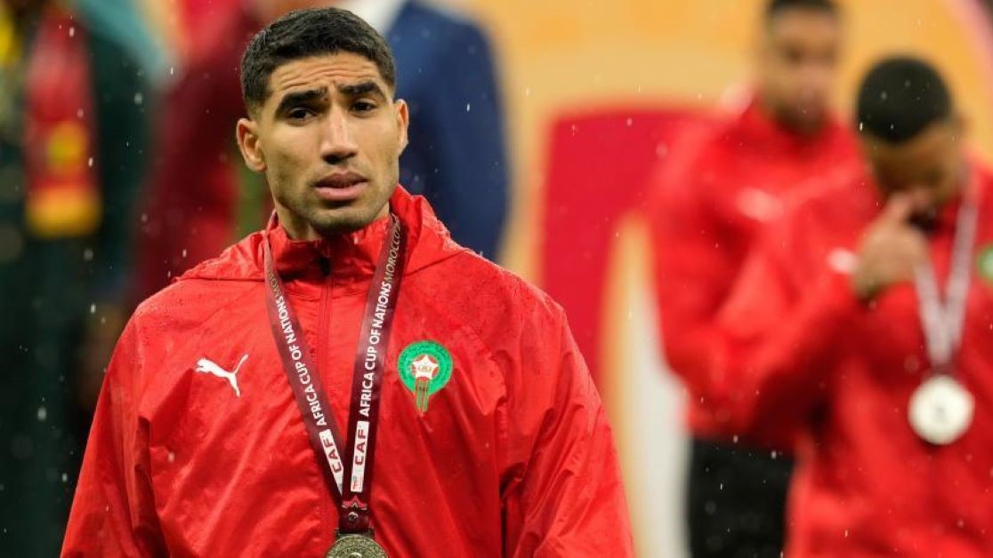 El marroquí Hakimi, premio Fair Play en medio de la polémica por el incidente de la toalla