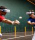 Imagen de IA de jugadores de frontón con visor de realidad virtual Imagen de IA de jugadores de frontón con visor de realidad virtual