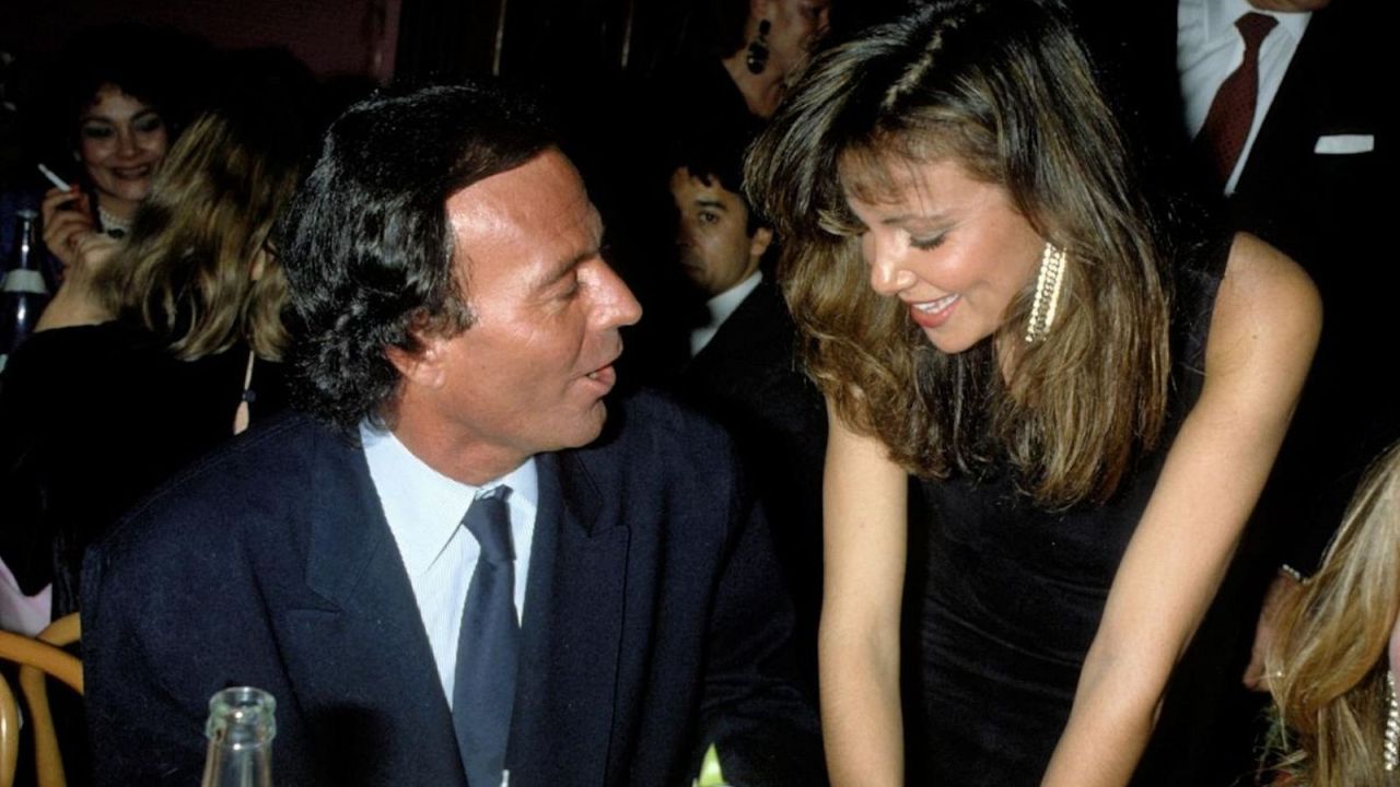 Julio Iglesias y Ana Obregón/RTVE