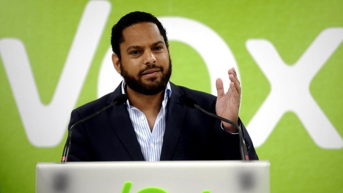 El socialismo catalán asume el discurso de Vox sobre inmigración para no perder el cinturón rojo de Barcelona