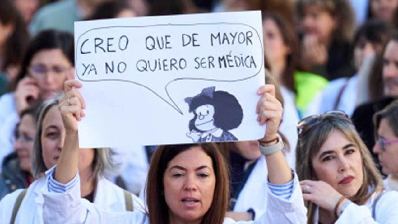 huelga médicos Andalucía impuestos