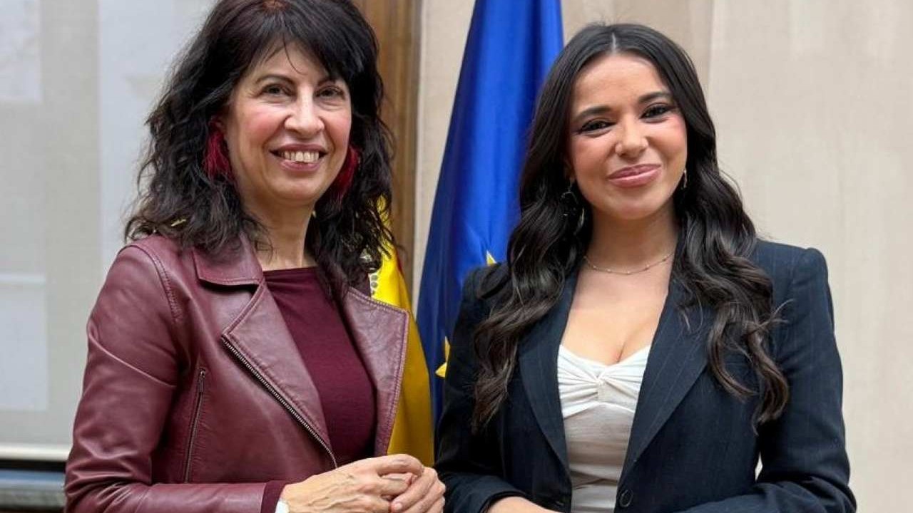 El ‘No nos van a callar’ de Ana Redondo y Sarah Santaolalla desata burlas en X