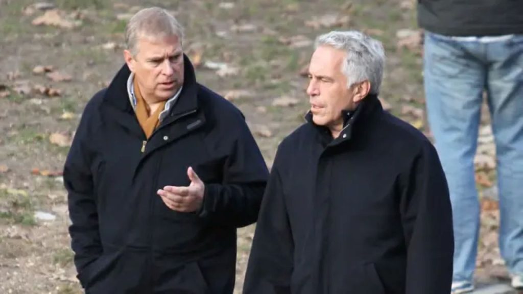 La Casa Real Británica ocultó durante años la relación del detenido expríncipe Andrés con Epstein