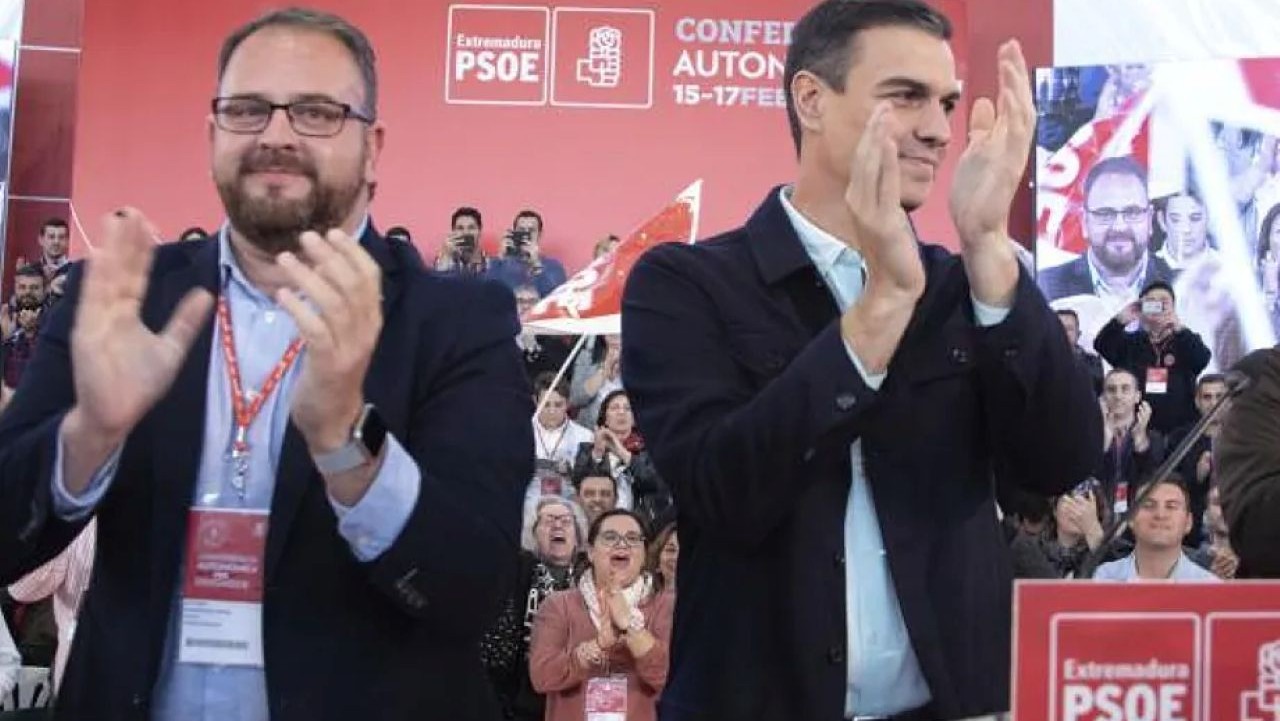 El PSOE de Extremadura abre la puerta a un pacto con el PP de Guardiola