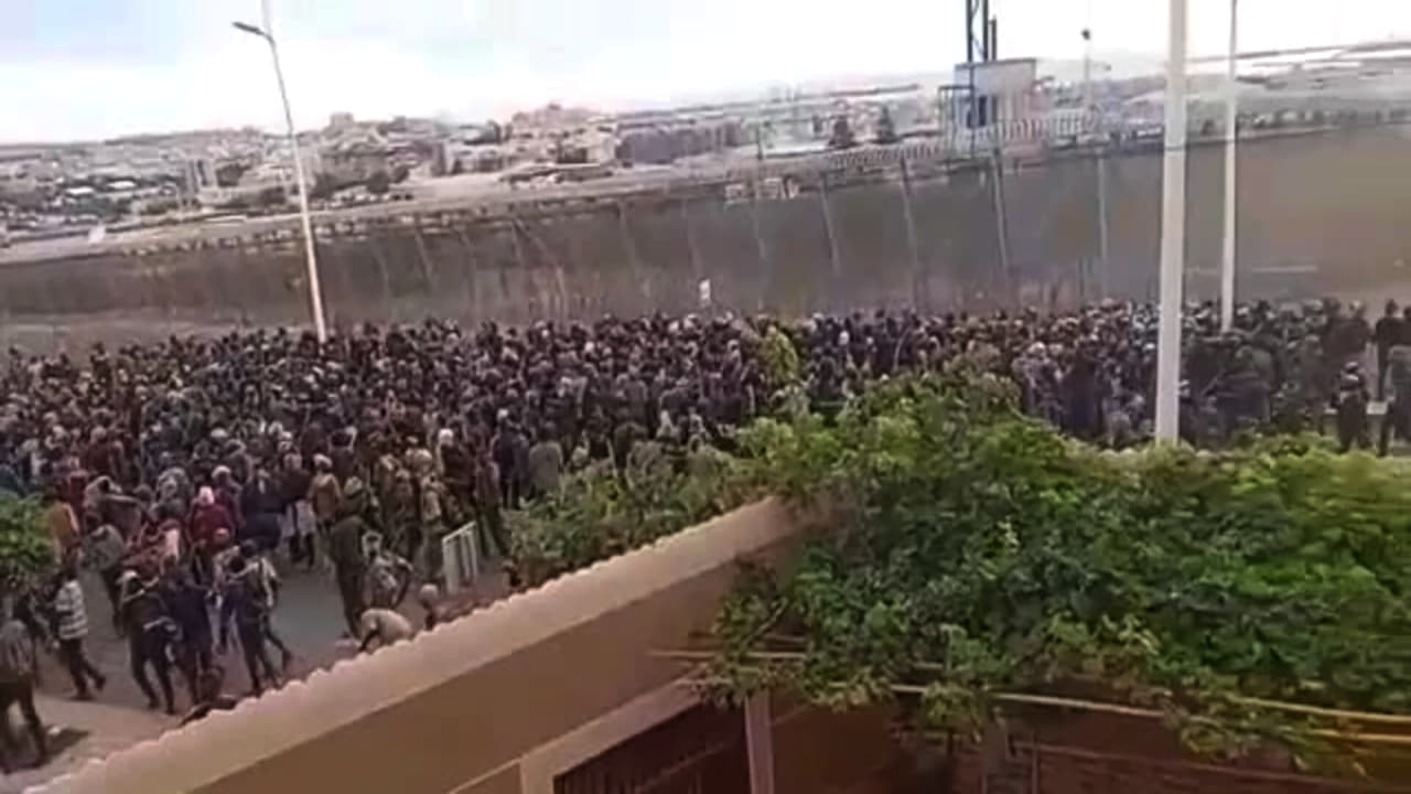 Mínimo histórico de expulsiones de ilegales en Ceuta y Melilla durante 2025