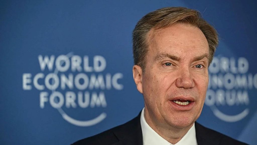 El arquitecto del ‘Gran Reinicio’ deja el Foro de Davos por sus controvertidos lazos con Epstein