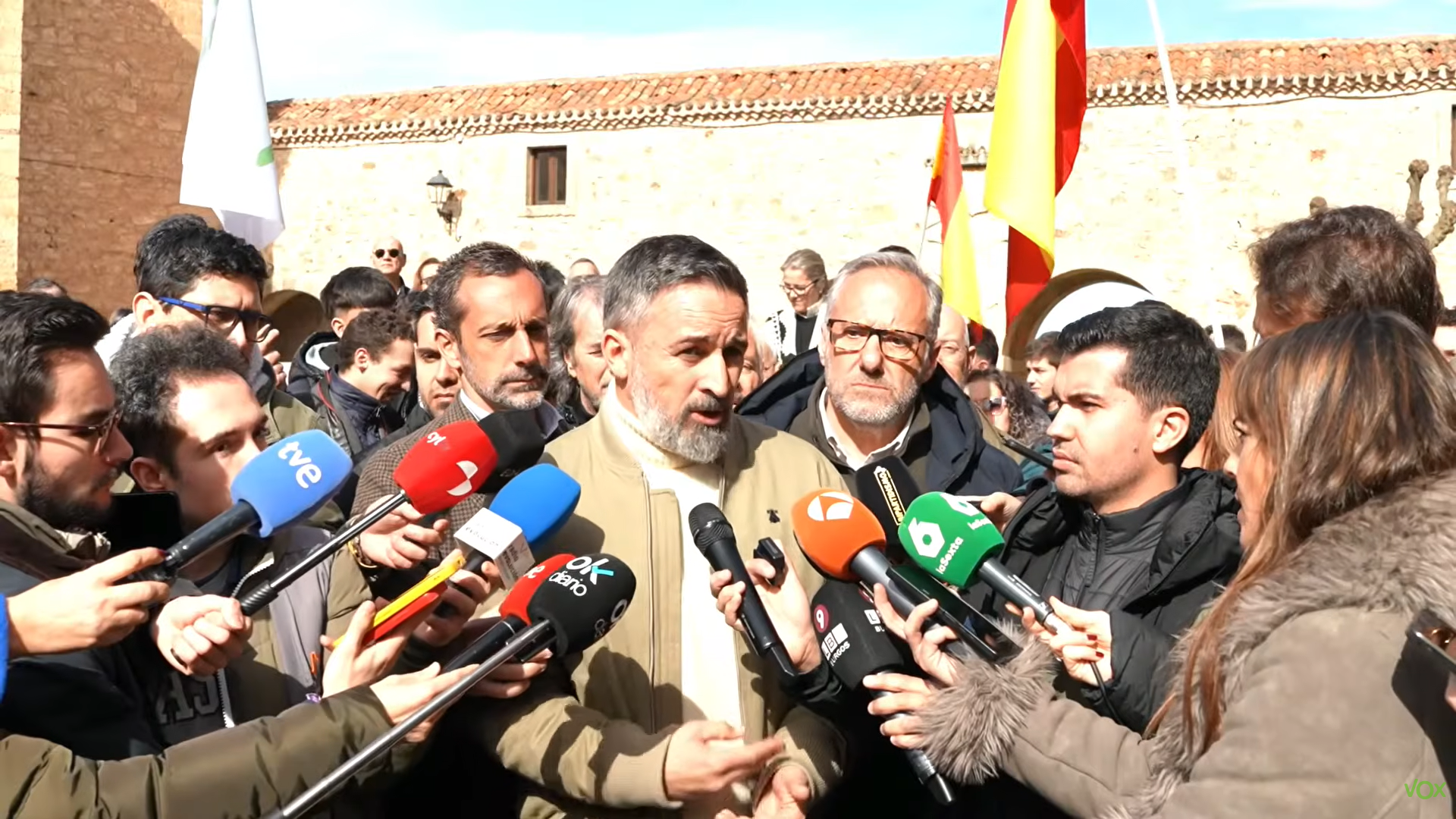 Abascal acusa en Lerma al PP de «continuismo» y carga contra Pedro Sánchez y Alfonso Fernández Mañueco
