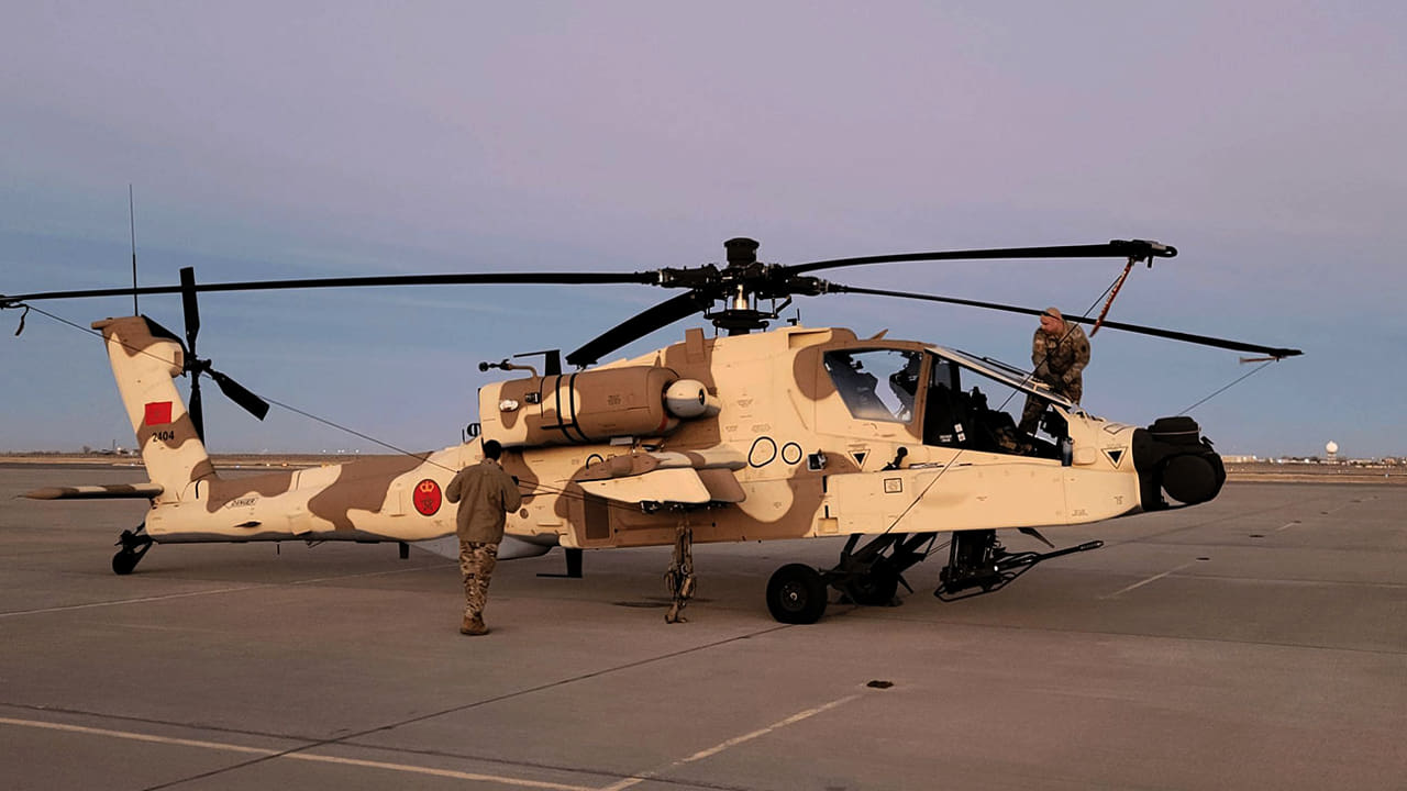 Marruecos se rearma con cazas F-16, helicópteros Apache y misiles de precisión