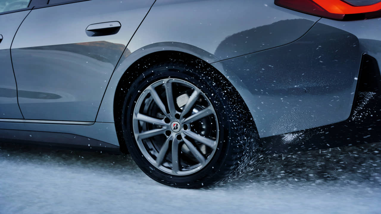 Seis consejos fundamentales para conducción segura con agua, barro, hielo y nieve