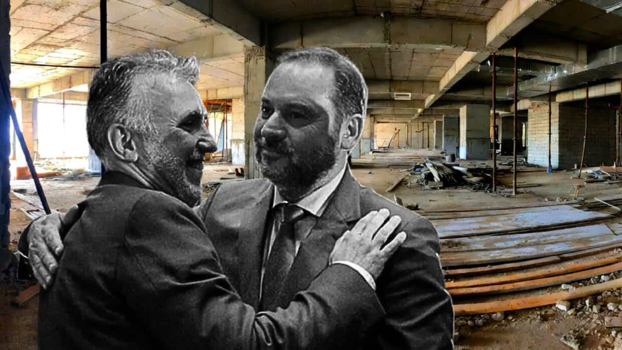 Ángel Víctor Torres y Ábalos cenaron con el constructor imputado del ‘caso PSOE’ cuatro días antes de una licitación sospechosa