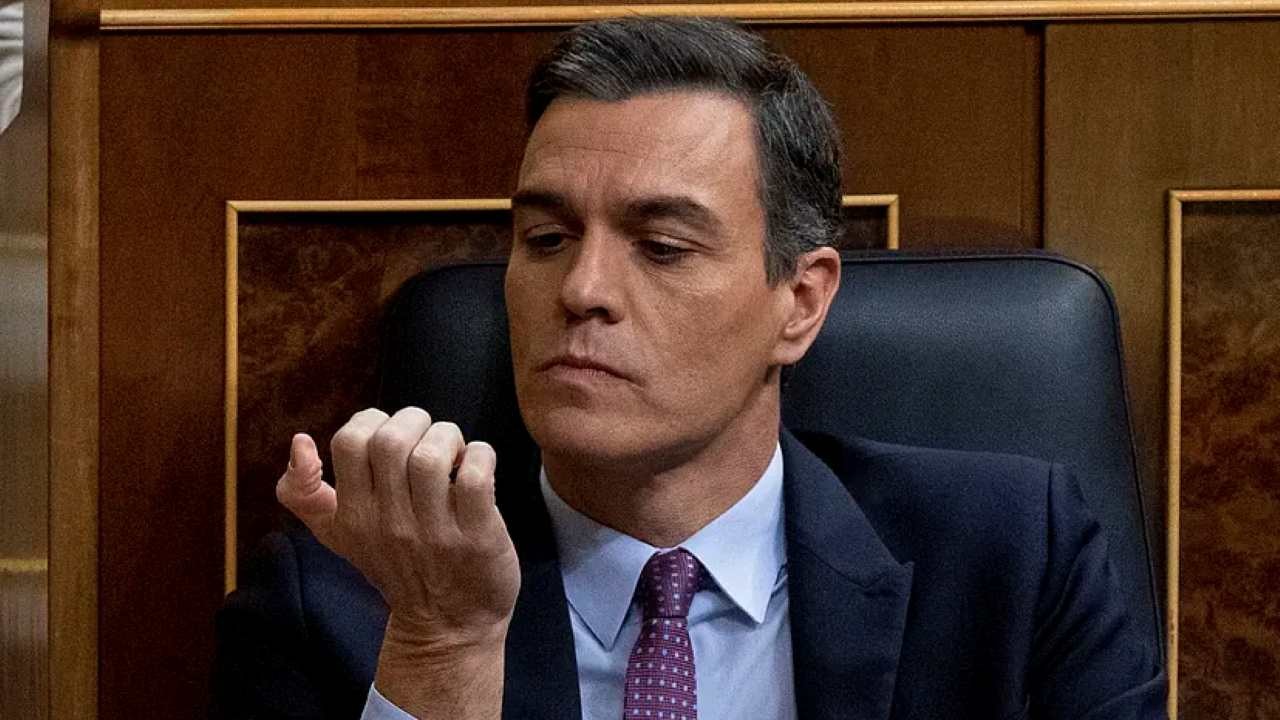 Sánchez, pensando cómo sacar más dinero a los autónomos/El Mundo