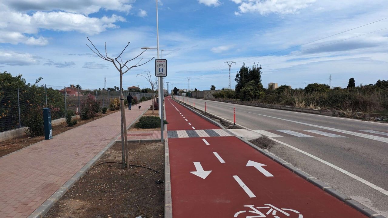 Apuesta socialista por los carriles bici/BiciFlix