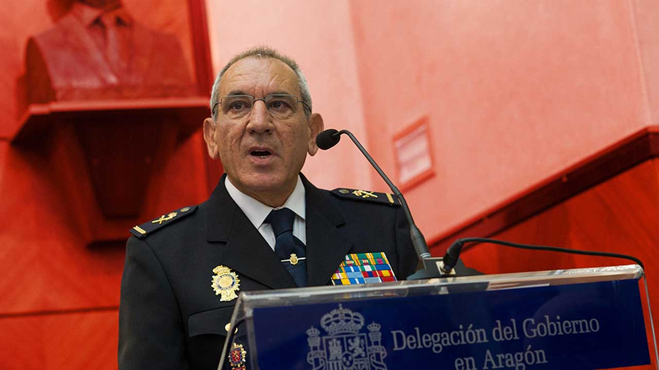 Cúpula policial maniobra para desacreditar a la denunciante del ex número dos mientras el escándalo sacude Interior