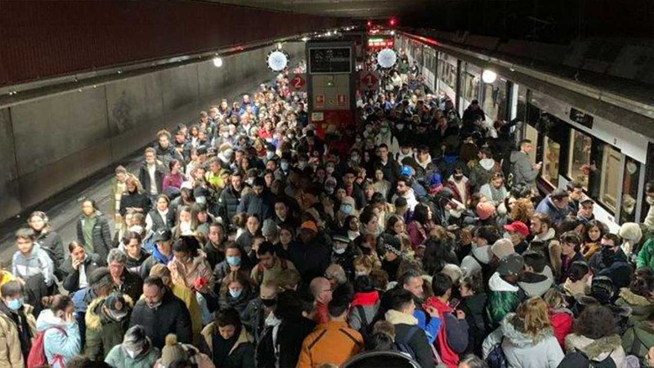 El Gobierno frena el caos ferroviario in extremis y desactiva la huelga de trenes tras un acuerdo de última hora