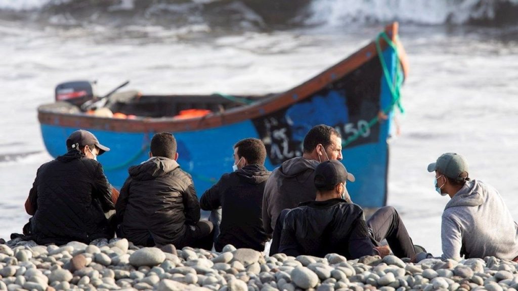 Otra patera con 41 inmigrantes llega a Calblanque y activa el protocolo policial en Cartagena