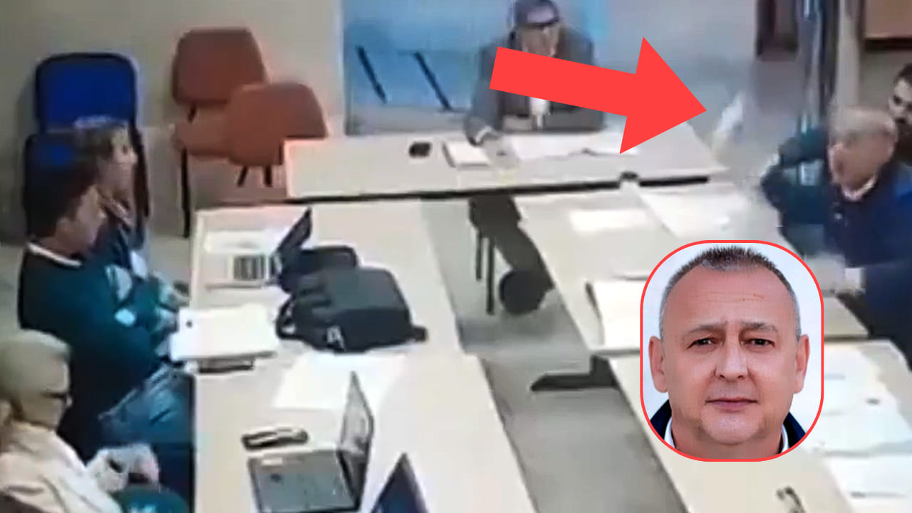 Dimite el concejal socialista de Aranjuez que lanzó una taza a un edil de VOX en un debate municipal