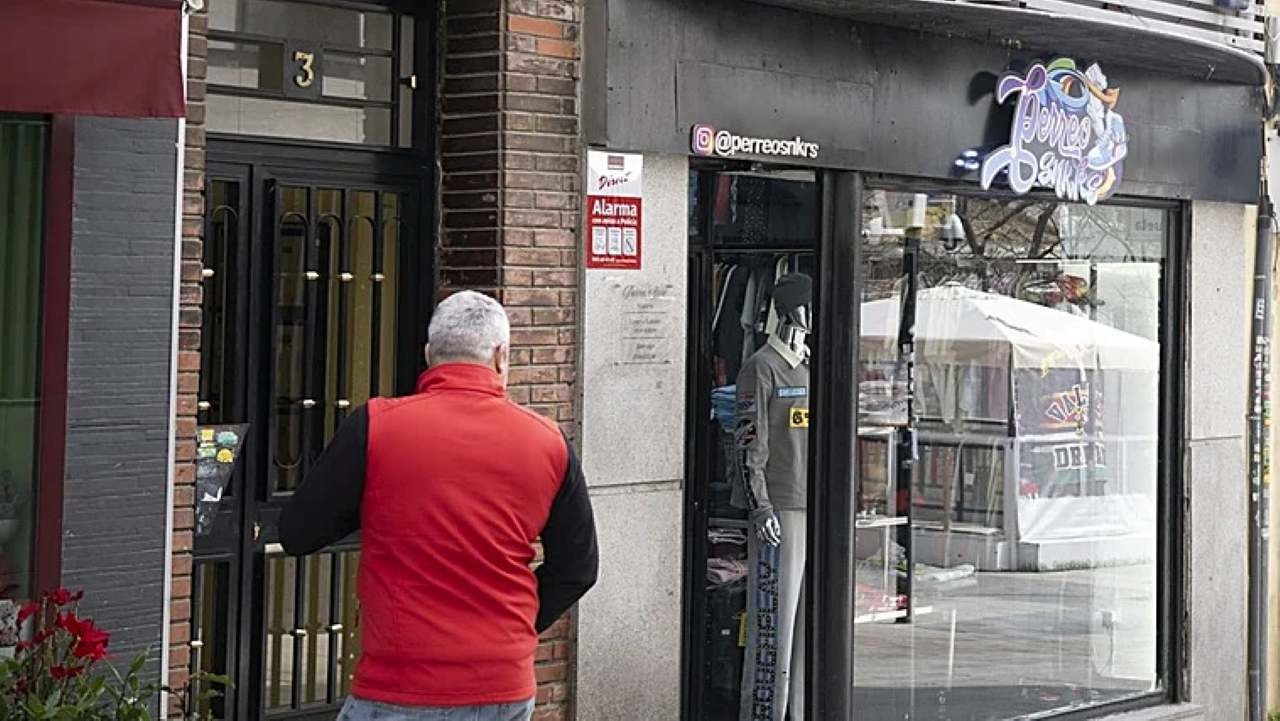 Puerta del comercio del dominicano/ABC