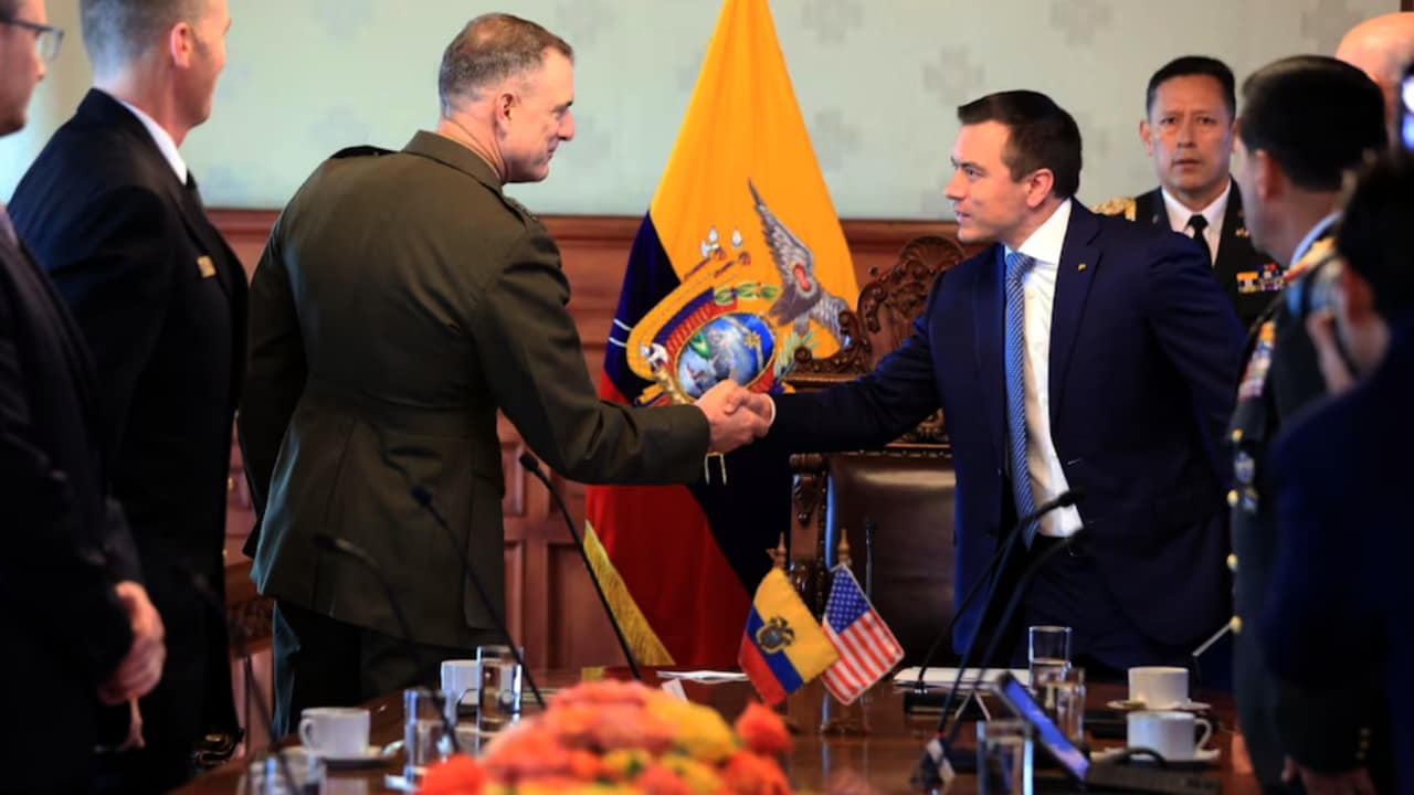 Trump abre otro frente militar contra el narcoterrorismo en Ecuador