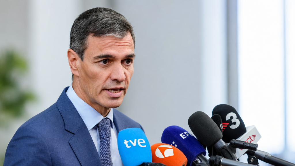 Sánchez gastará más de 670 millones de euros en el sistema de acogida de refugiados entre 2026 y 2027