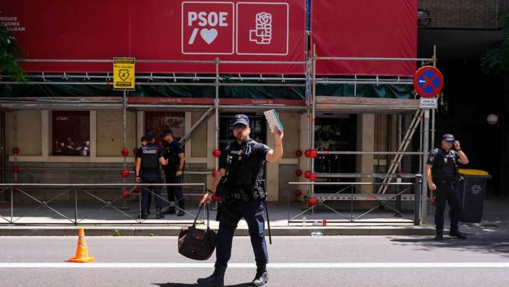 Pedraz acorrala al PSOE: 48 horas para entregar sus contratos con abogados tras ignorar el primer requerimiento judicial