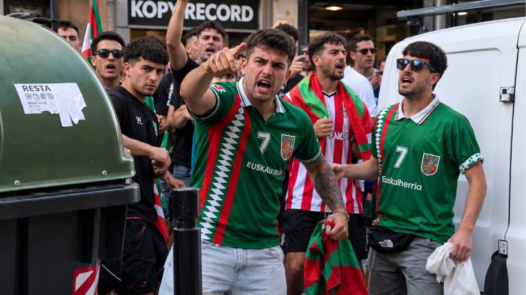 La Ertzaintza identifica a 23 filoetarras tras los disturbios durante la final del Mundial en las vascongandas