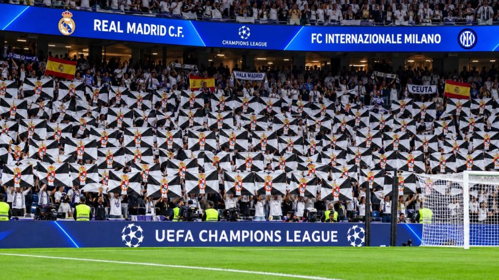 El Santiago Bernabéu arropa a Ceuta al grito de «Ceuta no se vende, Ceuta se defiende»