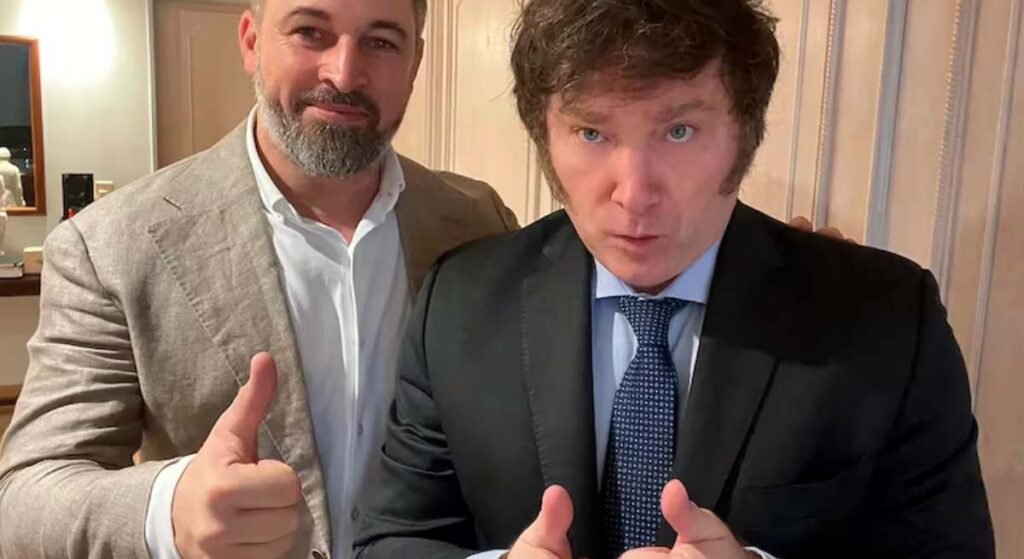 Milei y Abascal exhiben sintonía en una videollamada: «No hay nada más divertido que patear culos zurdos»