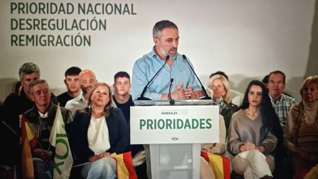 Santiago Abascal en Segovia: “El riesgo para la seguridad de los pensionistas es Pedro Sánchez”