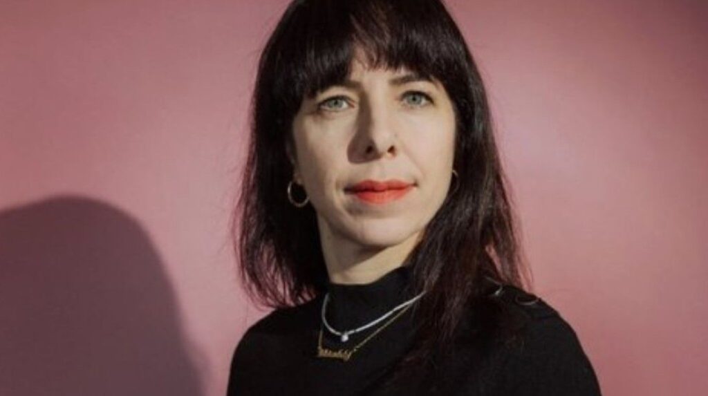 La ganadora en Berlín del partido de ultraizquierda Die Linke confiesa por error que Hamás controla su partido