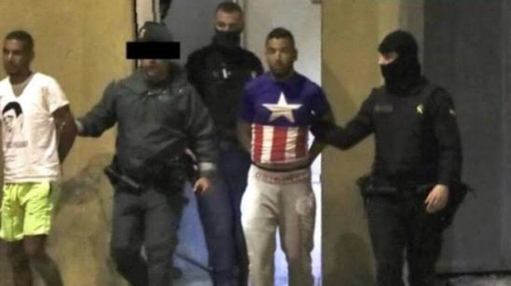 VOX denuncia que Ceuta está «infestada de activistas, invasores y agentes marroquíes» tras la operación de la Guardia Civil