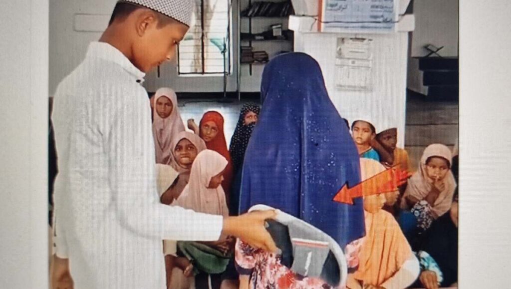 Los colegios islamistas enseñan a los niños a cómo golpear a las mujeres como reza el versículo del Corán